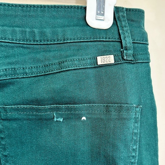 NEW 1822 Denim Women’s High-Rise Straight Leg Jeans Green Spruce Size 10/30 - Picture 7 of 10